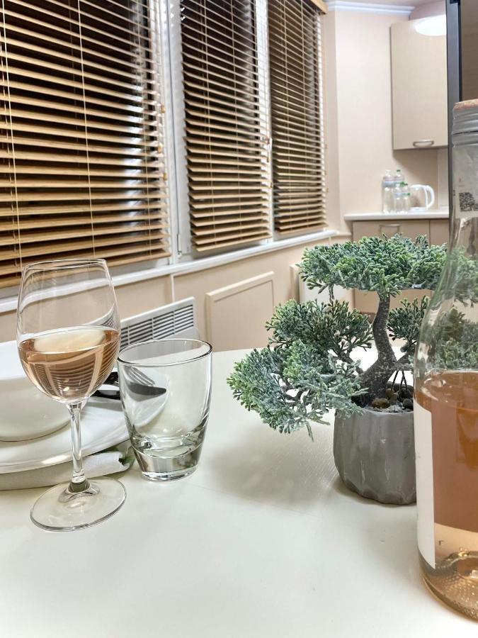 Ferienwohnung Great One Bed Right Near Opera House Kiew Exterior foto